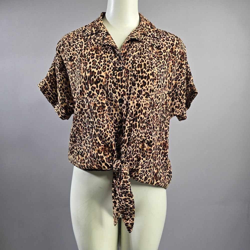 beachlunchlounge Leopard Button Down Shirt R15